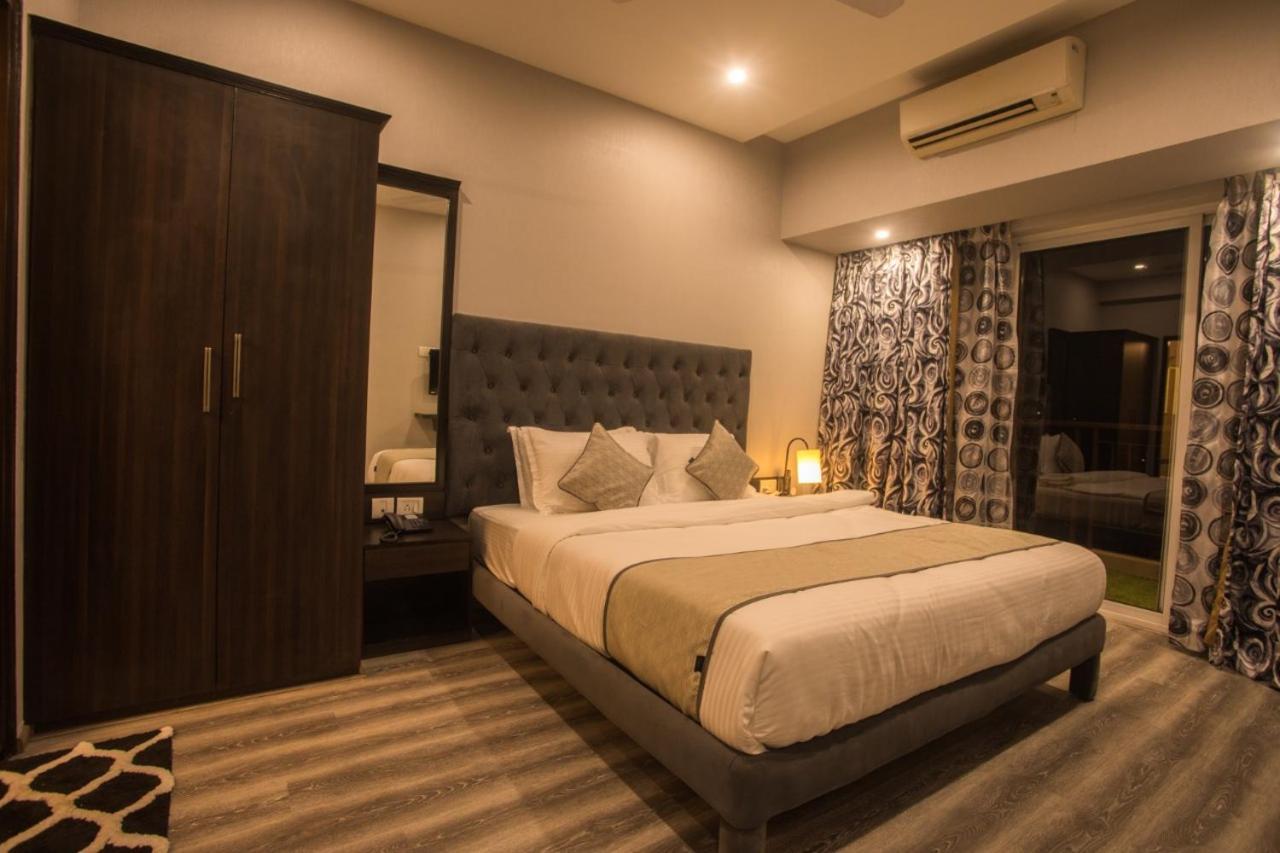 Encore Suites Goa ปณชี ภายนอก รูปภาพ